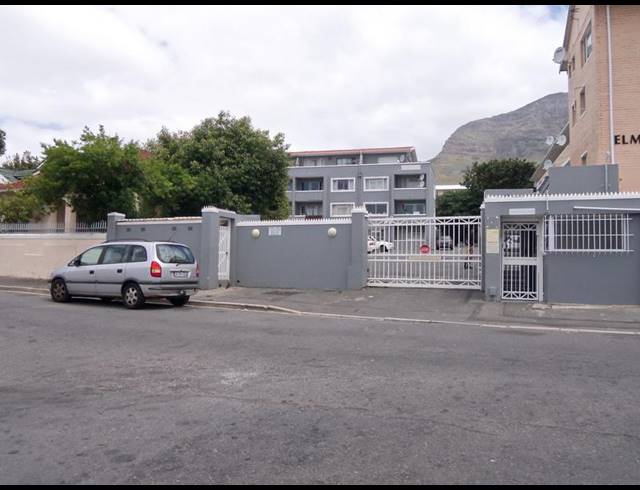 1 BEDROOM APARTMENT FOR SALE IN WOODSTOCK UPPER